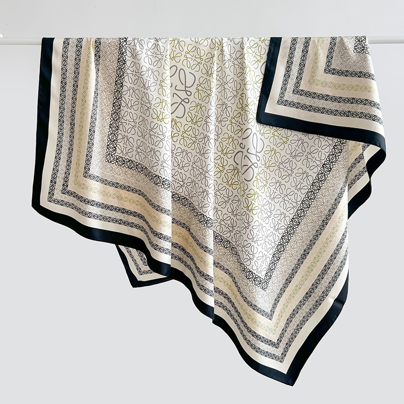 Venta caliente coreana, simple, nicho, diseño creativo, impresión, bufanda cuadrada de sarga, sensación de alto nivel, chal fresco a juego para mujer