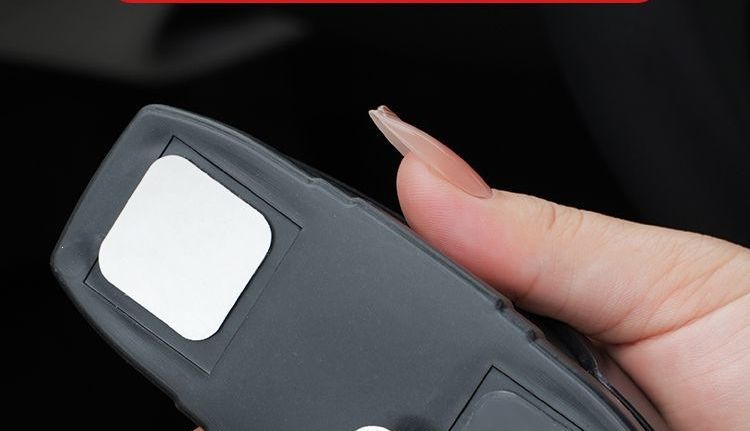Unique car-mounted metal ashtray, anti-ash flying, 6-in-1 ashtray for car doors and interior, prevents ash from flying around, creative new design