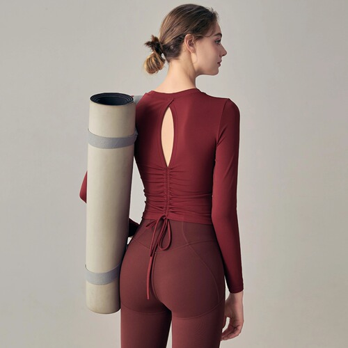 Cross-border sports top with chest pad yoga dress for women, beautiful back fitness clothing for weight loss, long sleeve Pilates dress, new winter version