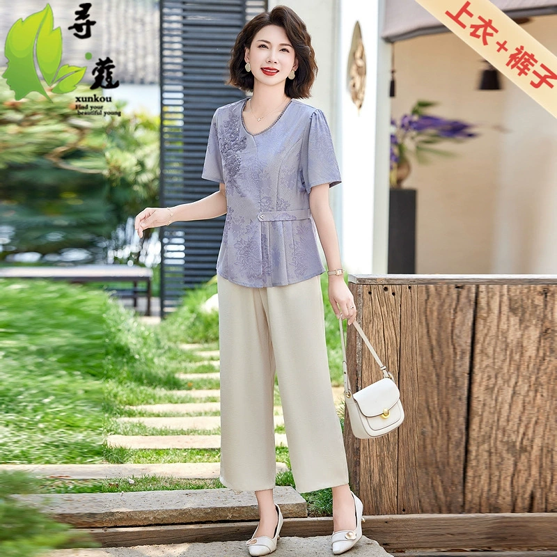 2025 женская одежда для женщин среднего и пожилого возраста, летняя одежда, модный свободный костюм для мам среднего возраста, комплект из двух предметов с короткими рукавами в западном стиле