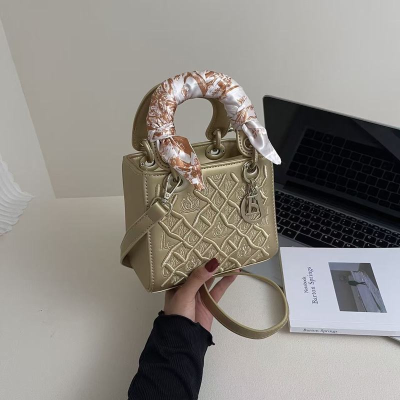 重工業刺繍多用途ダイアナ妃バッグ新しいファッションシルクスカーフハンドバッグ女性のハイエンドショルダーメッセンジャーバッグクロスボーダー|undefined