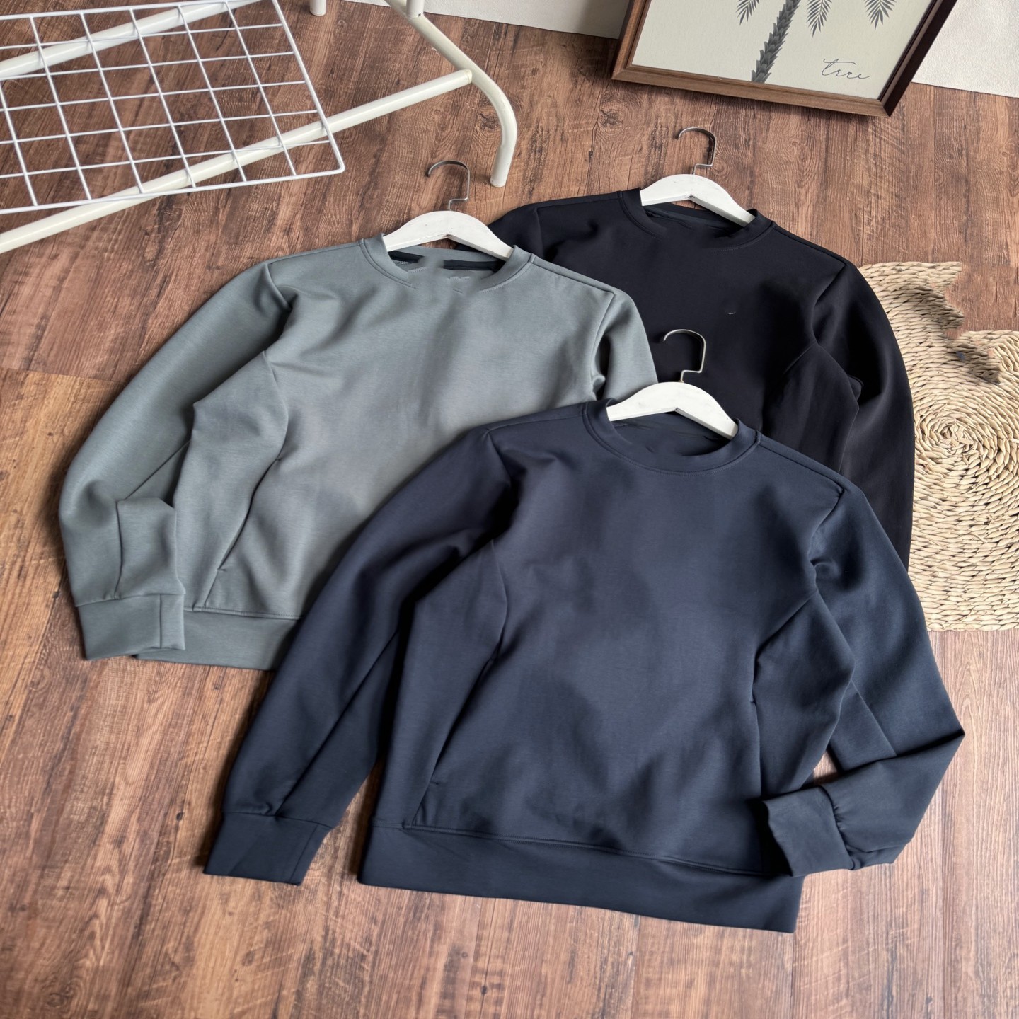 70133 New Hooded Sweatshirt