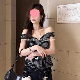 纯欲辣妹修身一字肩格子收腰两穿衬衫女夏季白色花边显瘦短款上衣