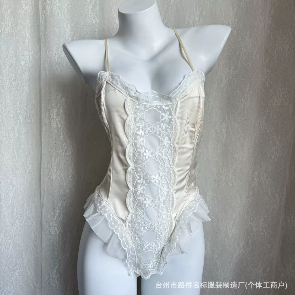 7039 Middle -aged Fun Charian Pajamas Autonomous Design Model