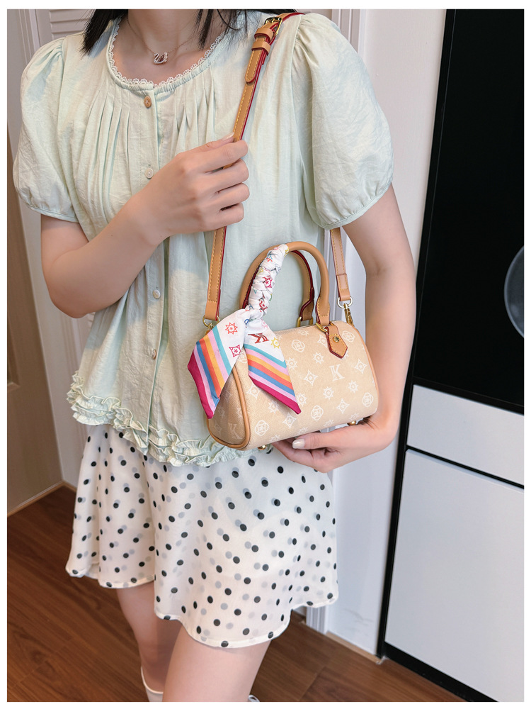 Neuer Stil Boston Bedruckte Kissentasche für Damen Vielseitige Einzel-Schulter Crossbody-Tasche Weiche PU-Leder Damenhandtasche für den Täglichen Gebrauch – Detail 9