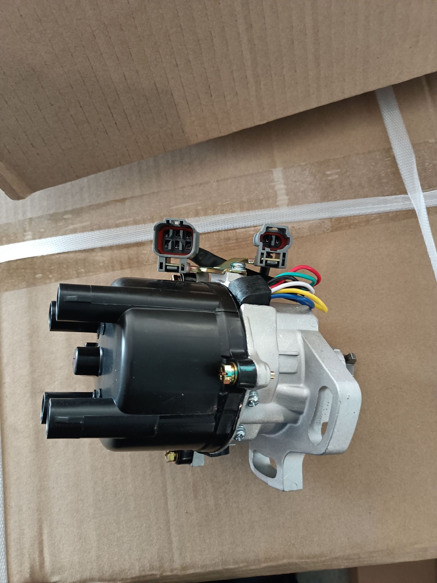 Distributor for Toyota 1902016280 19020-16250 1902016250 8AFE 2 6