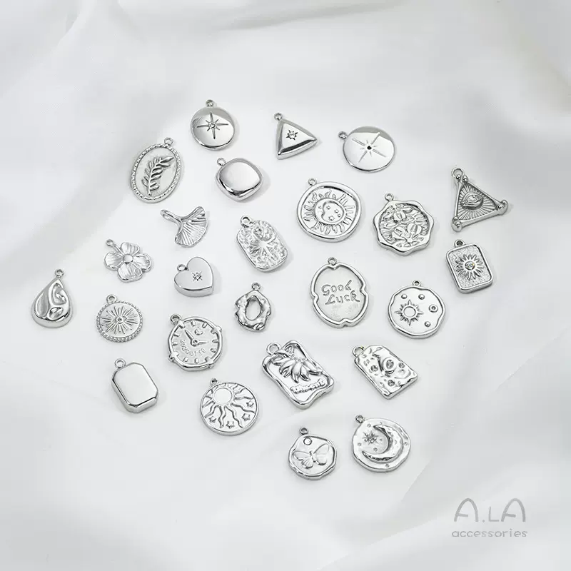 不褪色316钛钢四叶草杏叶芒星太阳月亮吊牌几何型吊坠diy饰品挂件