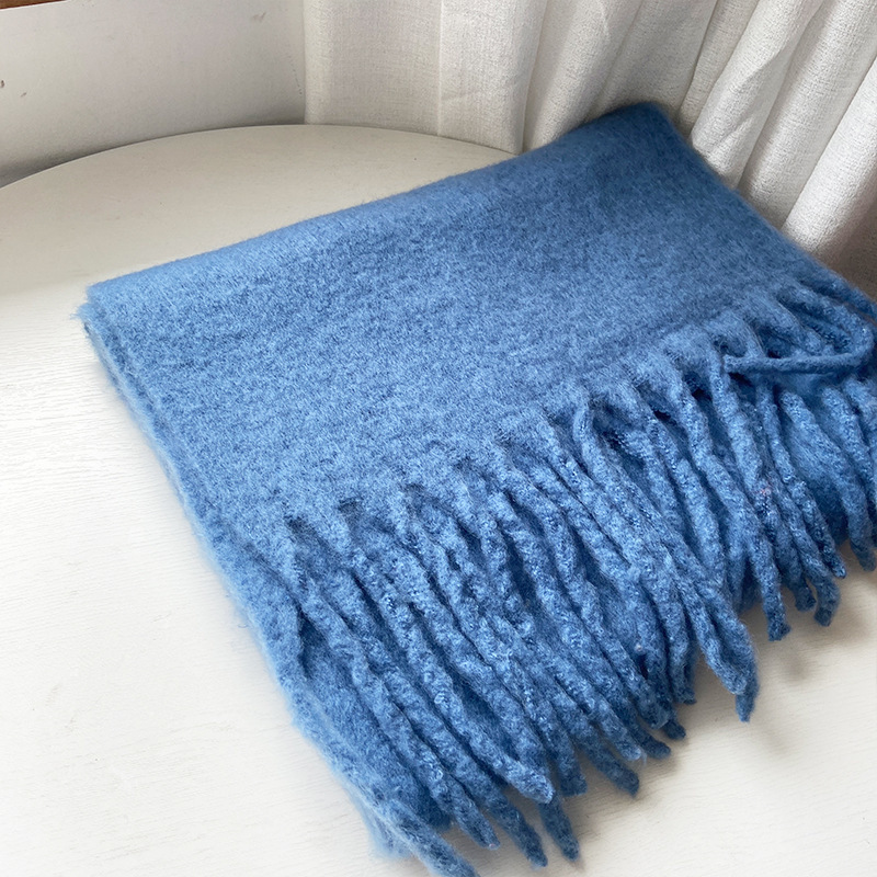 冬の新型の馬海毛はカシミヤの純色のマフラーをまねて、厚い太いフリンジを長くします。|undefined
