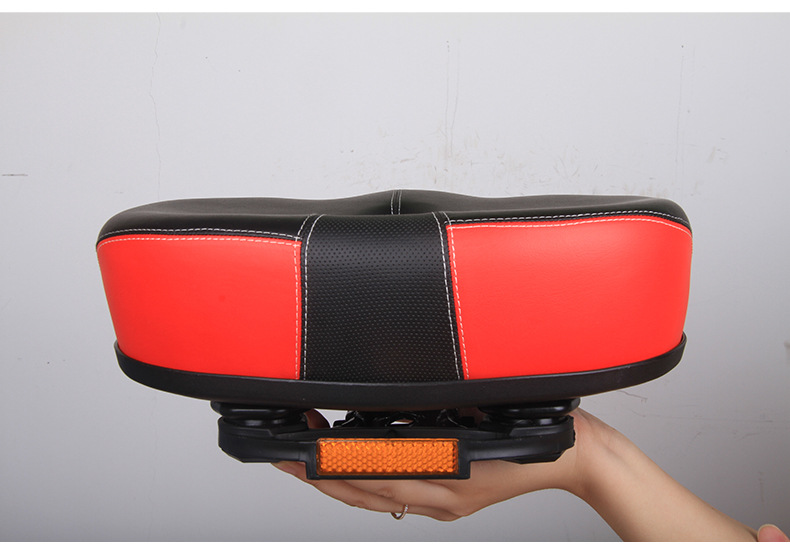 Factory Straight Sling Bicycle Cushion Suitable for Wild Beast Merek Khan Horse Enlarge Widened Cushion Accessories