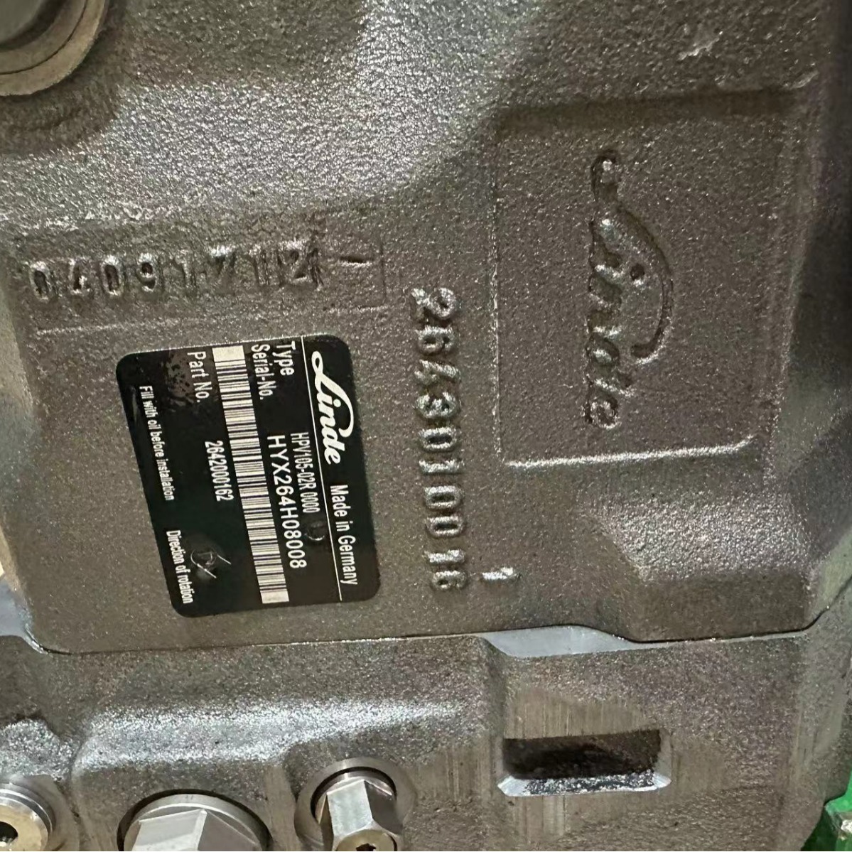 林德液压泵HPV105-02R0000HYX26柱塞泵HPV105-02LHPR135-02R0001