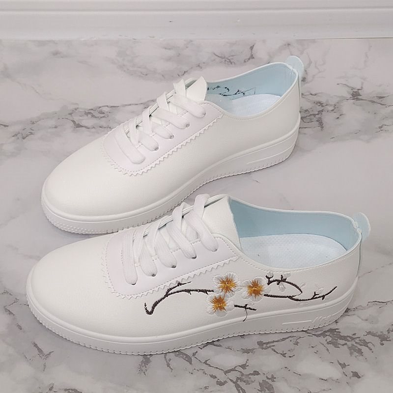 Primavera y verano nuevos zapatos blancos de cuero de mujer huecos zapatos de malla transpirables zapatos de estudiantes con suela suave antideslizante zapatos de mujer coreanos image 8