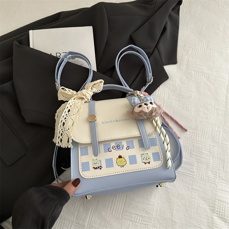 2025 verano nuevo estilo lindo estudiante mochila femenina versión coreana salvaje simple moda moda moda bolso de viaje bolso femenino
