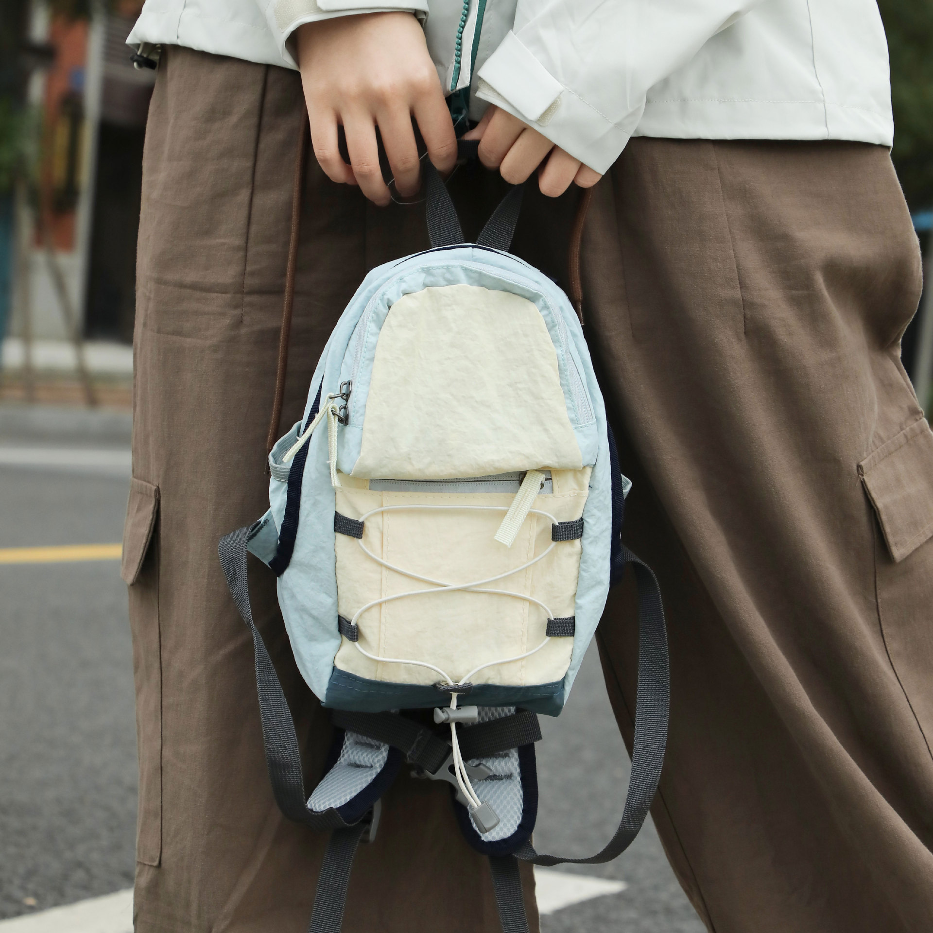 Shake-up Marvel Tini temprano otoño color de contraste mochila al aire libre bolsas para padres e hijos bolsas para mamás 11 almacenamiento de mochila de viaje