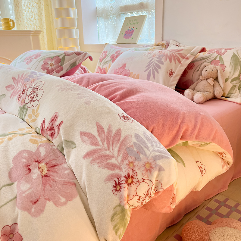 Juego de cuatro piezas de lana de leche de invierno, cama gruesa, sábana de otoño e invierno más funda de edredón de terciopelo, sábana de dormitorio de terciopelo de coral, juego de tres piezas