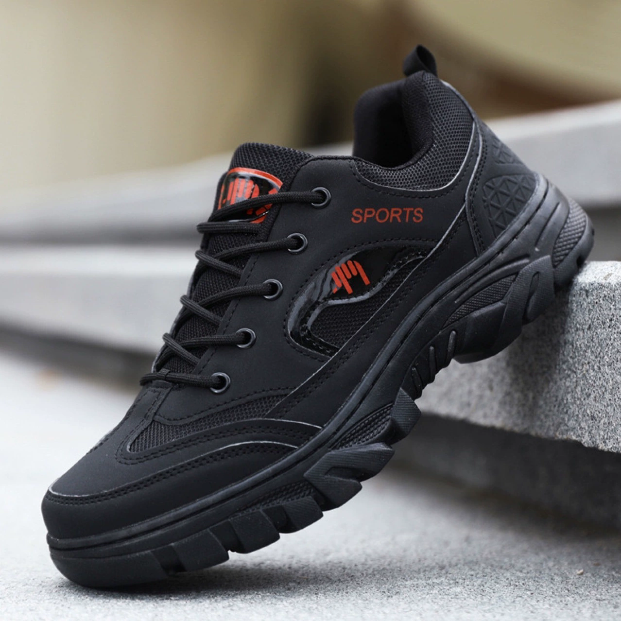 Breathable non-slip demi-season wear-resistant climbing sports shoes