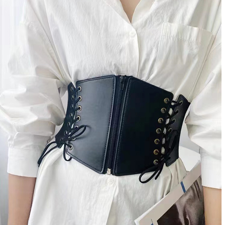Fashion Solid Color Imitation Leather Metal Straps Women's Corset Belts 1 Piece display picture 1