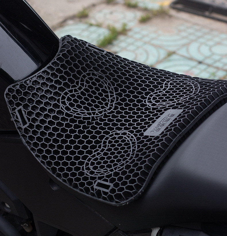 Motorcycle Seat Cushion, Universal for All Seasons, Breathable, Waterproof, Sun-Proof, Electric Vehicle Safety Accessory, Gel Ice Silk Honeycomb Seat Cushion