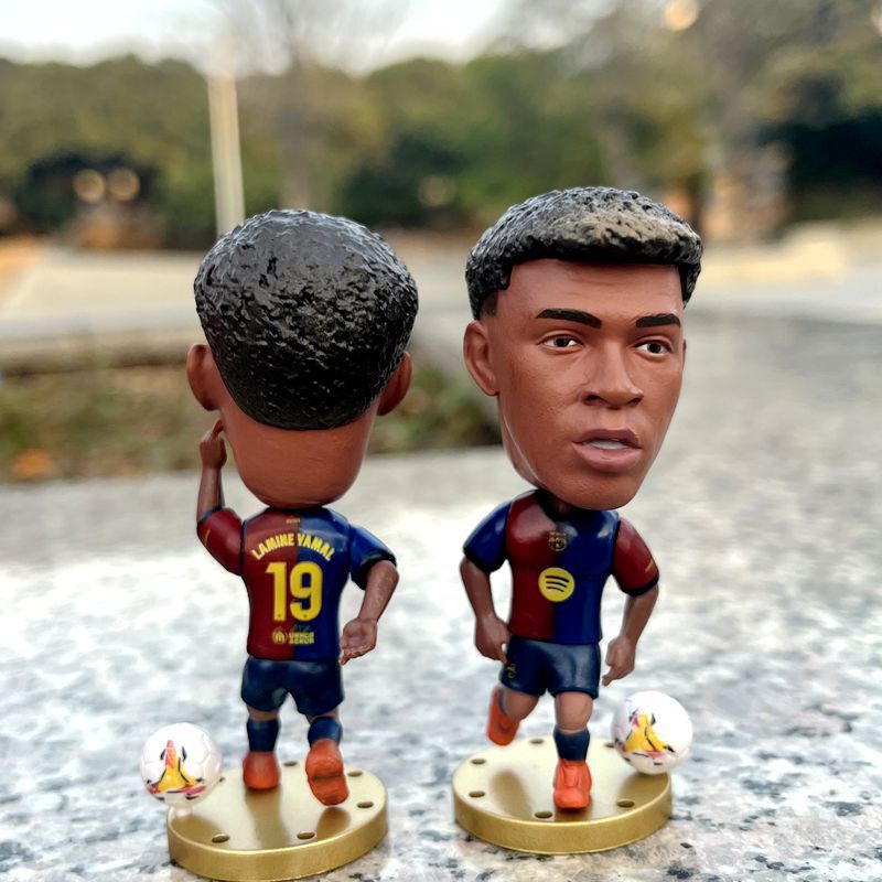 Jugador estrella Benzemahaland Vinicius C Ronaldo Messi Naymar Doll Mbappé Doll