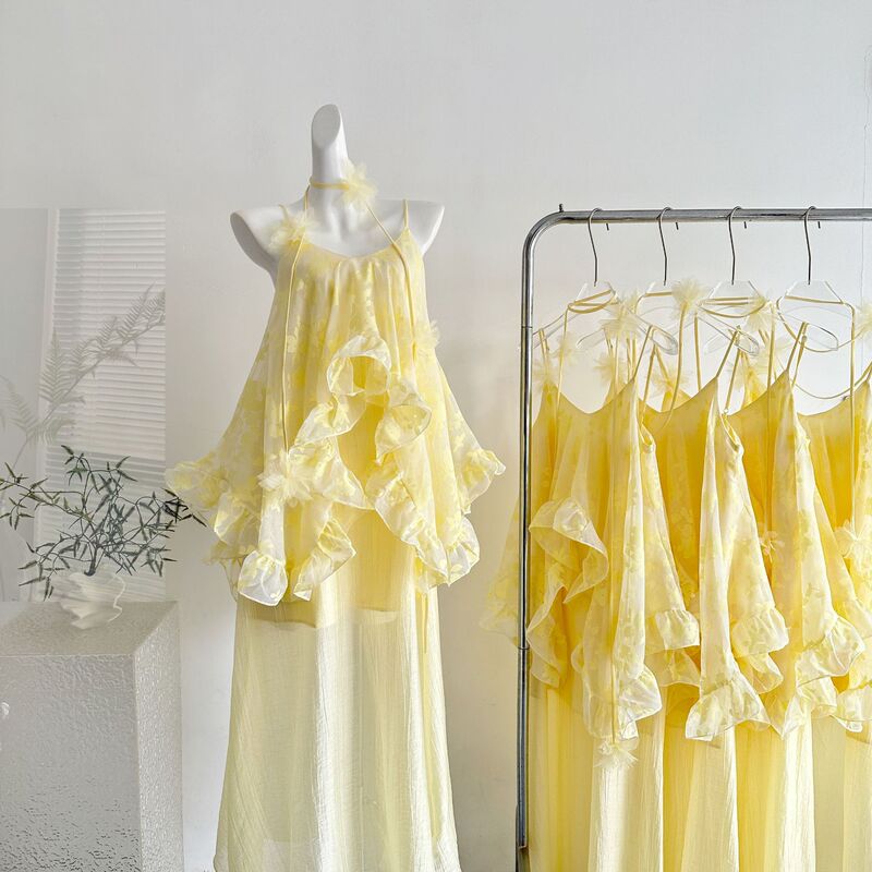 "Xinxing" French-Style Moonlight Spaghetti Strap Dress with Fairy-Like Ruffles and a Faux Two-Piece Design for Vacation