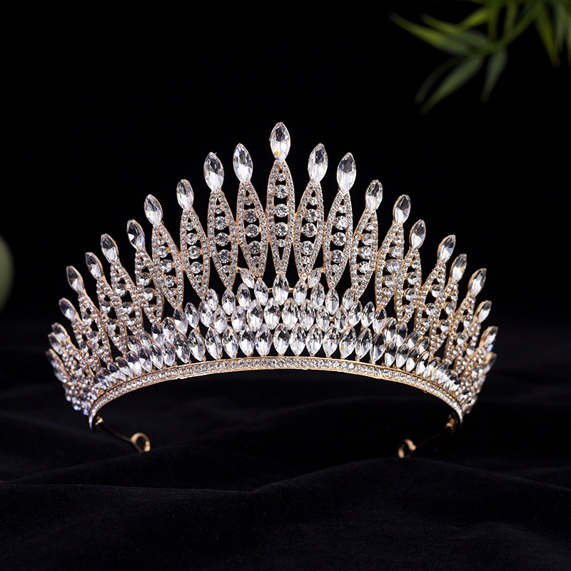 外国貿易の王冠の頭飾り欧米の花嫁のドレスの王冠の合金は銀色の豪華な水晶の王冠のメーカーを飾って直接販売します。|undefined