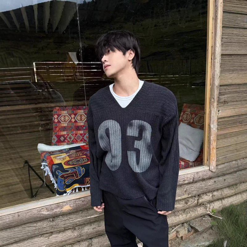 Trendy Brand V-Neck Digital Print Knit Sweater for Men, Winter Retro Lazy Style Couple's Sweater, Loose Casual Base Layer