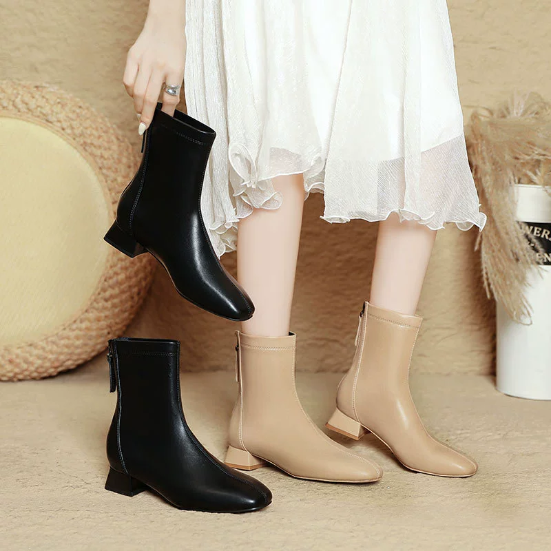Женские ботинки во французском стиле на массивном каблуке, новинка осени-зимы 2025, женские ботинки средней длины на низком каблуке с квадратным носком, облегающие кожаные ботинки.