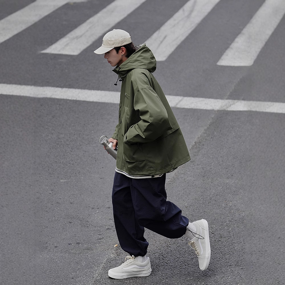 Suministro directo de fábrica japonés chaqueta con capucha hombres primavera y otoño nueva moda marca herramientas chaqueta suelta moda niños