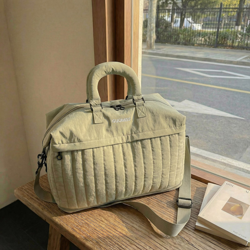 Cross-border minimalist and lightweight travel bag with separate compartments for wet and dry items, expandable, stylish yoga training bag, wholesale