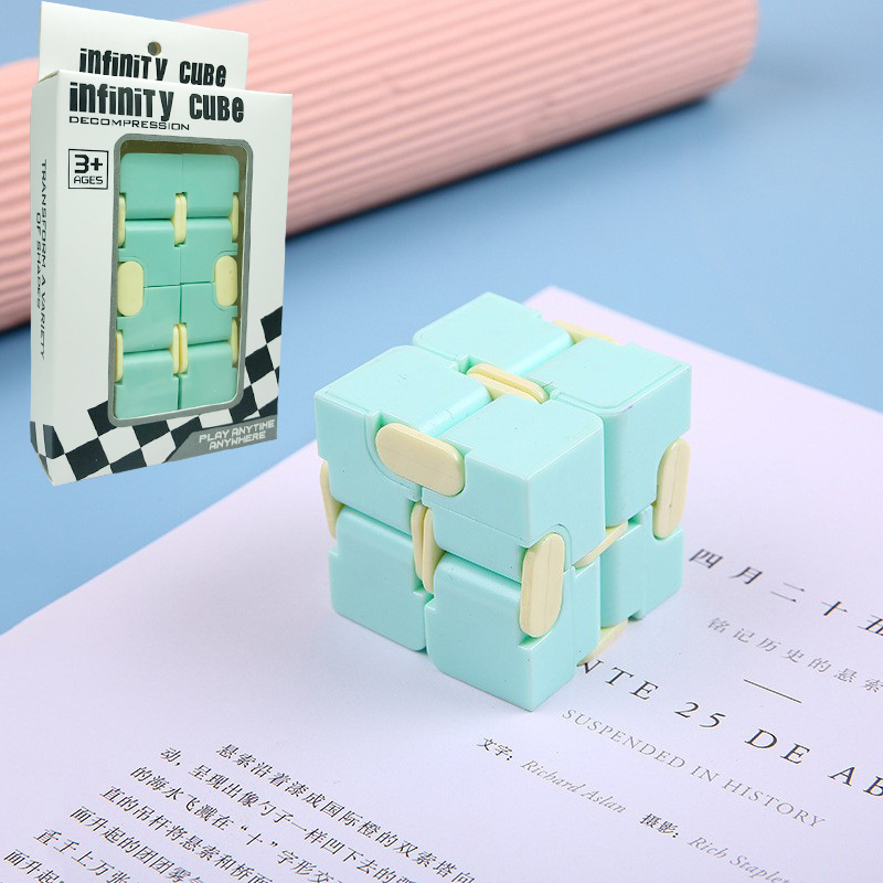 無限に変化するマジックキューブ磁気幾何学キューブ 3D 変形減圧減圧子供の指のおもちゃパズル|undefined