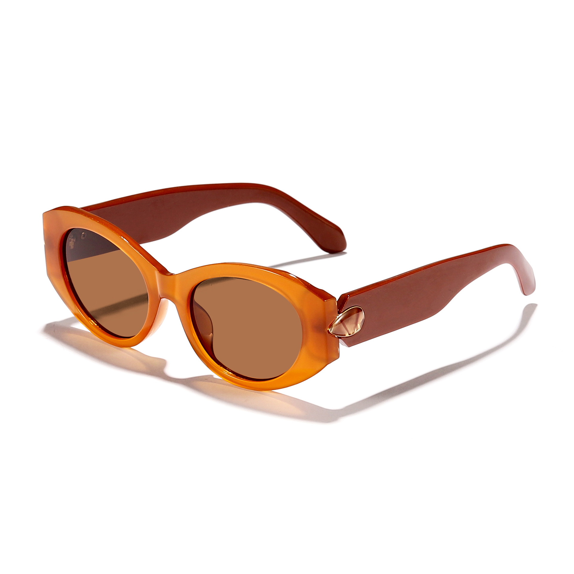 Gafas de sol de moda europeas y americanas, marco ovalado retro, accesorios de gemas, gafas de sol de pasarela de lujo ligero de alta gama para mujer