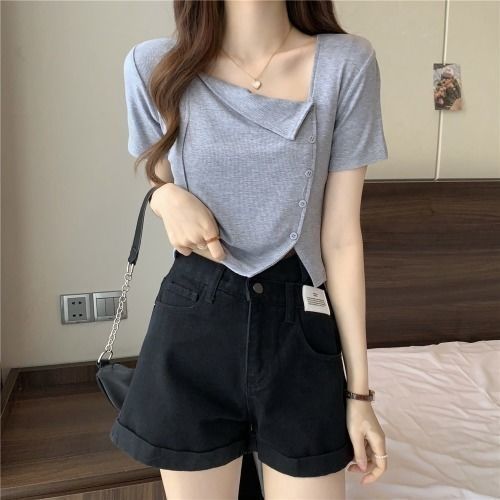 Irregular V-neck design for plump girls T-shirt summer new large size niche plain slimming body shaping top women's clothing 