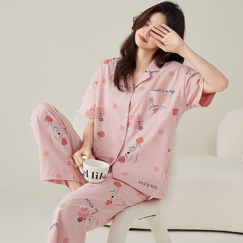 코튼 파자마 여성의 여름 새 옷깃 카디건 플러스 사이즈 외모 면화 반팔 바지 얇은 홈 옷을 입을 수 있습니다.