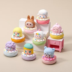 新しいドーナツ型のバブルマット風漫画風のかわいいDIY装飾品、卸売人形、流行商品