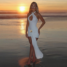 欧美风2025夏季新款女装性感挂脖镂空修身显瘦露背褶皱包臀连衣裙