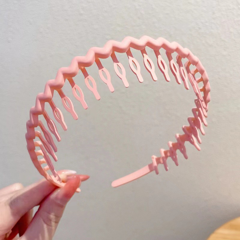 # 281 wavy pink