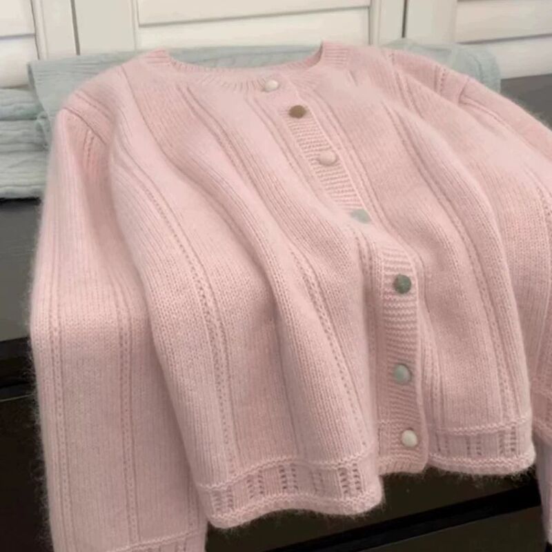 2025 Pink Fragrance Raccoon Round Neck Knitted Cardigan Spring and Autumn High-Quality Soft Short Sweater Tops Lazy Top 2025 Pink Fragrance Raccoon Round Neck Knitted Cardigan Spring and Autumn High-Quality Soft Short Sweater Tops Lazy Top