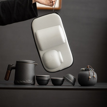 ��ʽ��y��ͱ�һ���ı�С�����в�����b����¶�I�ݲ�غȲ��b��