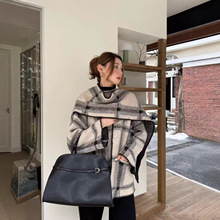 【羊毛】秋冬季新款 女装 欧美风 时尚格纹围巾针织大衣外套