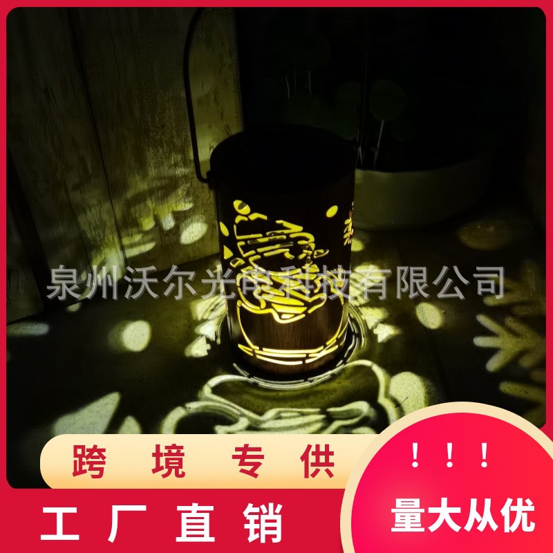 推荐亚马逊LED 圣诞小鹿雪花镂空太阳能手提灯IP65花园庭院装饰灯