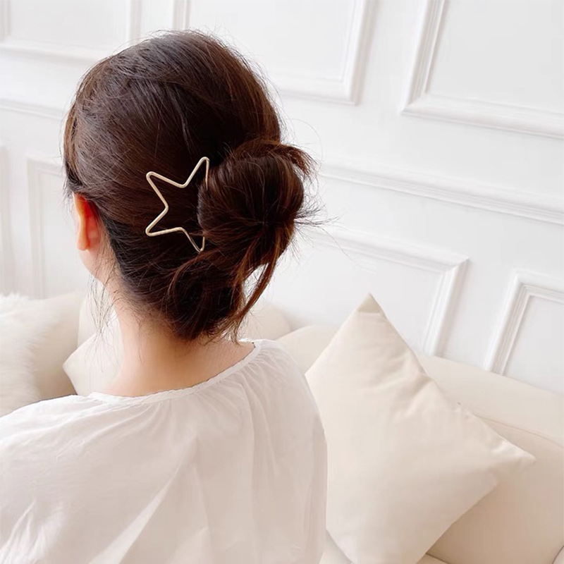 New Metal Hairpin Five-pointed Star Love Headdress Fashion Simple Hairpin Plate Hairpin Hair Accessories Behind The Head display picture 11