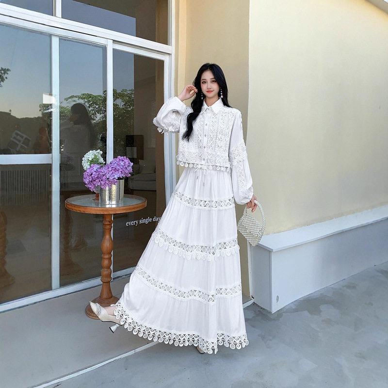 2025 New Autum French Retro Palace Style Lapel Embroidered Lace Short Shirt + Skirt Suit