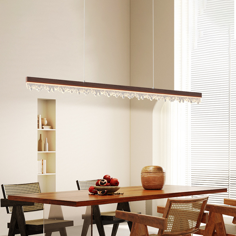 Candelabro de restaurante minimalista, color nogal, una tira larga, lámpara de madera antigua, protector de viento, barra de estilo japonés, lámpara de mesa de comedor