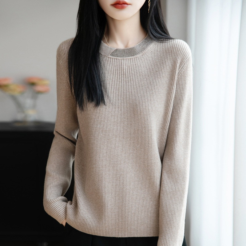 秋冬新款气质女士圆领套头毛衣修身设计感镶钻短款打底上衣针织衫|undefined
