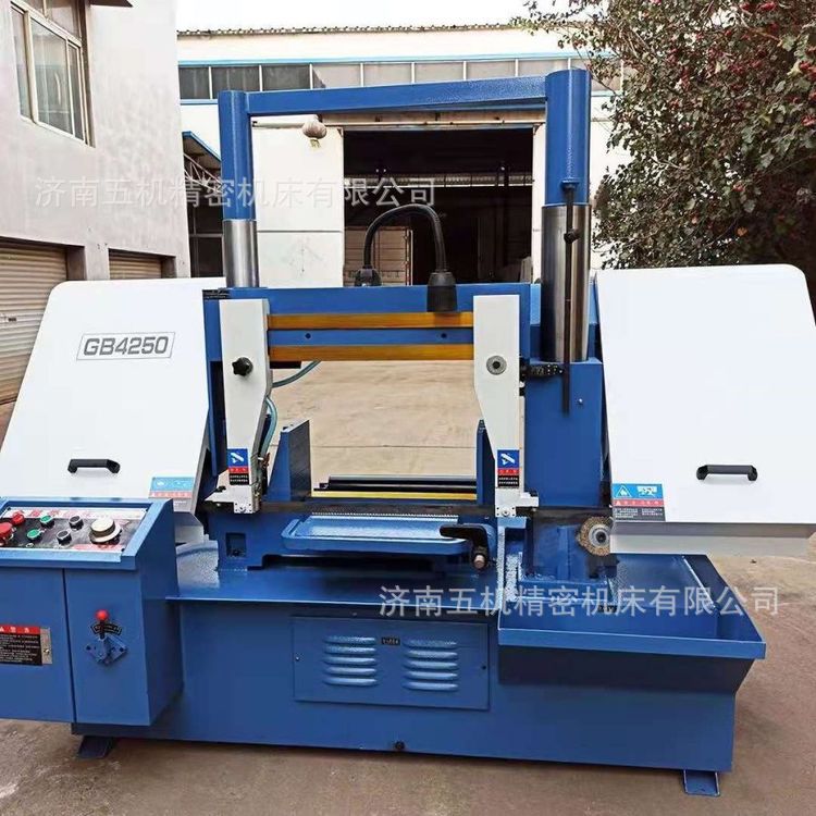 济南五机现货供应GB4250带锯床液压夹紧自动锯切切缝整齐性能稳定