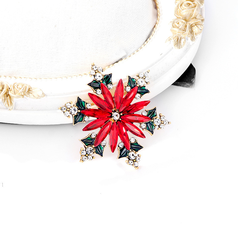 Exquisite Alloy Rhinestone Snowflake Christmas Brooch For Women_voghion.com