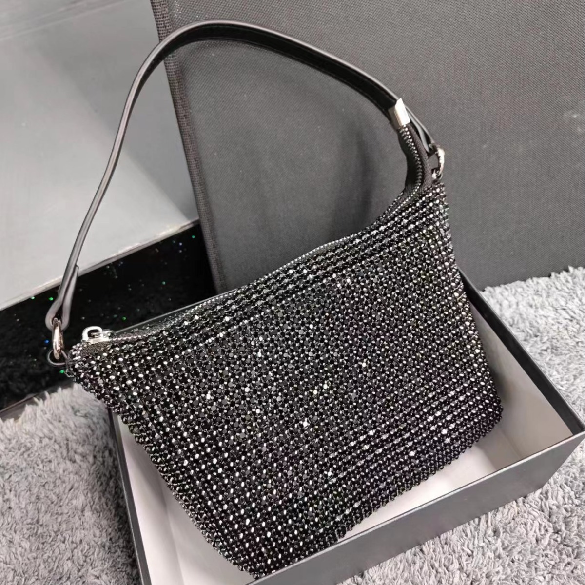 Designer Sparkling Full Diamond Bag, Niche Luxury Rhinestone Handbag, High-End Texture Evening Clutch For Women - Thumbnail 3