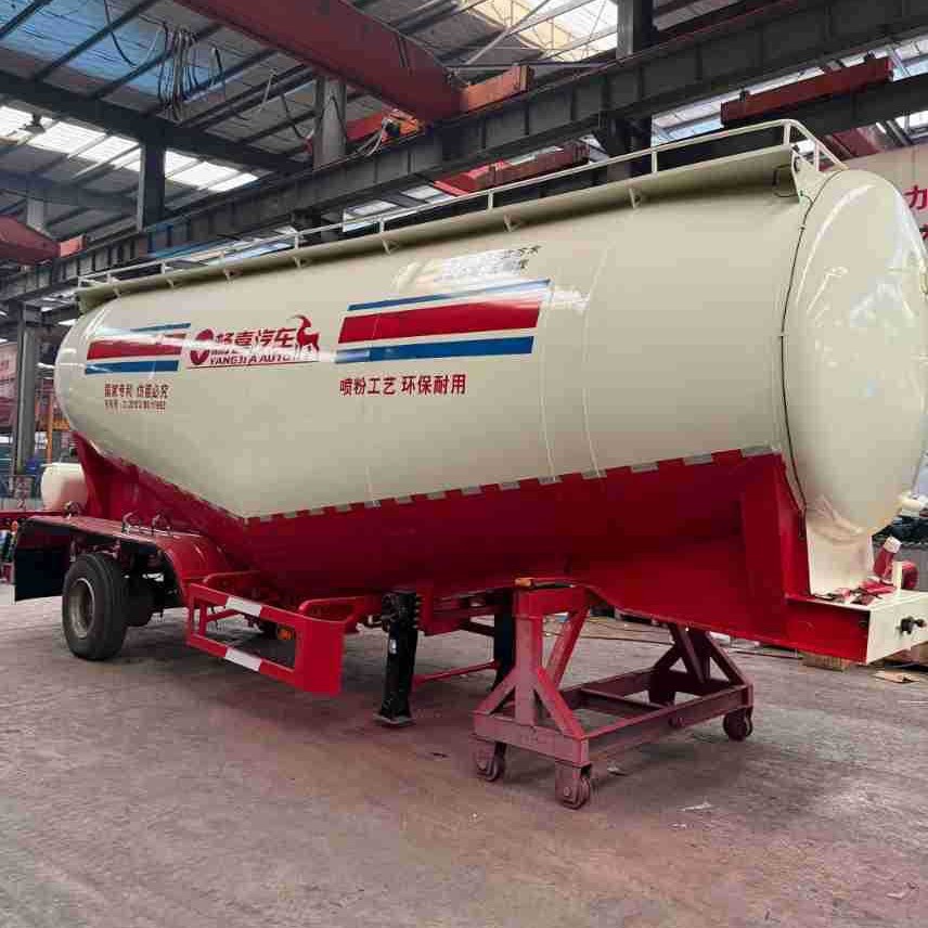 Cross-Border Supply of Cement Tank Trailers, Fly Ash Tank Trucks, Bulk Material Transport Semi-Trailers, Air Suspension Bulk Ash Tanks