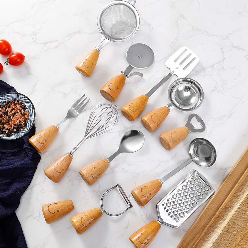 Herramientas de cocina para hornear cubiertos de cocina coreana sonrientes mango de acero inoxidable conjunto batidor de huevos horquilla cuchillo de pizza