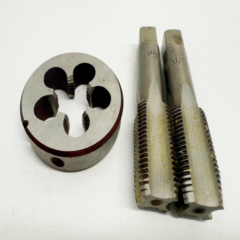 板牙丝锥套装合金工具钢M8*1M10*1.25 M12*1.5 1M4*1.25 M16*1.5