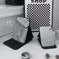Men's folding handheld table mirror for students